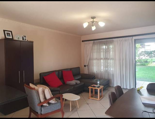 2 BEDROOM TOWNHOUSE FOR SALE IN MARAIS STEYN PARK